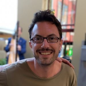 Meet your Posher, Corey